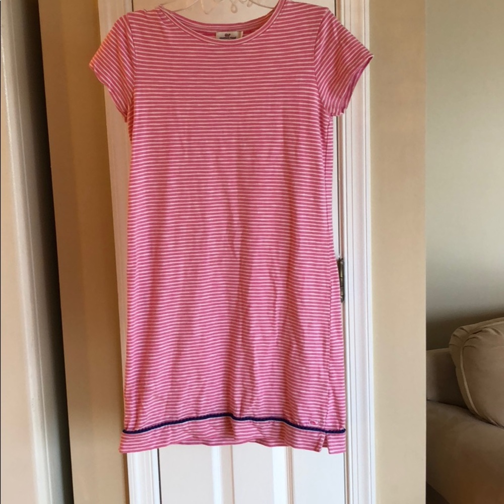 Vineyard Vines Child's dress!